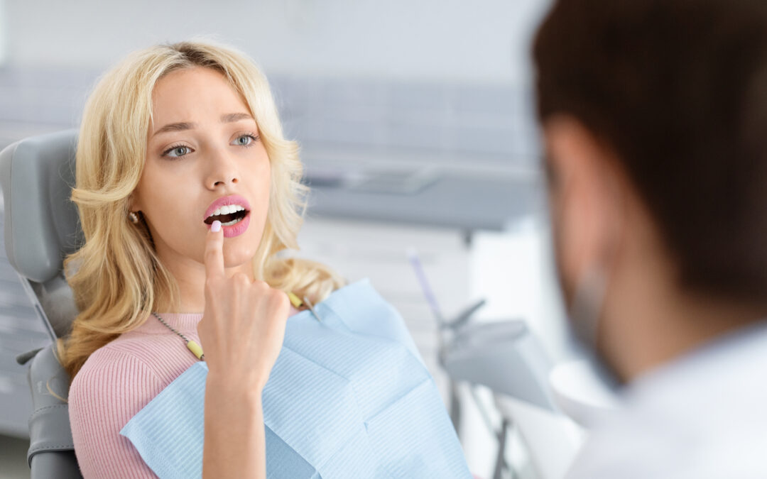 Can Slightly Twisted Teeth Be Corrected Discreetly?